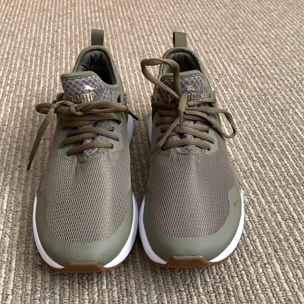 Puma soft foam new sneakers